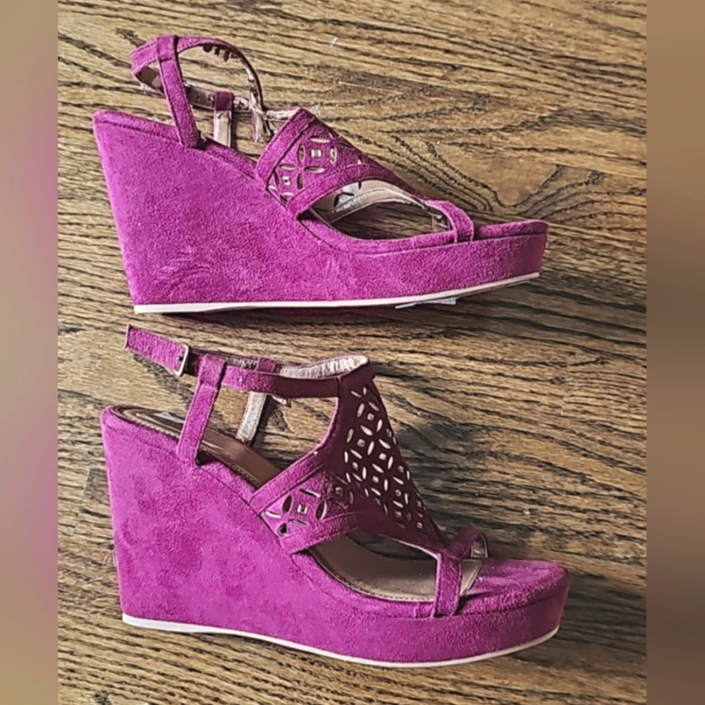 Yellow Box Women's Fuschia 4.5" Wedge Sandals - Size 8.5